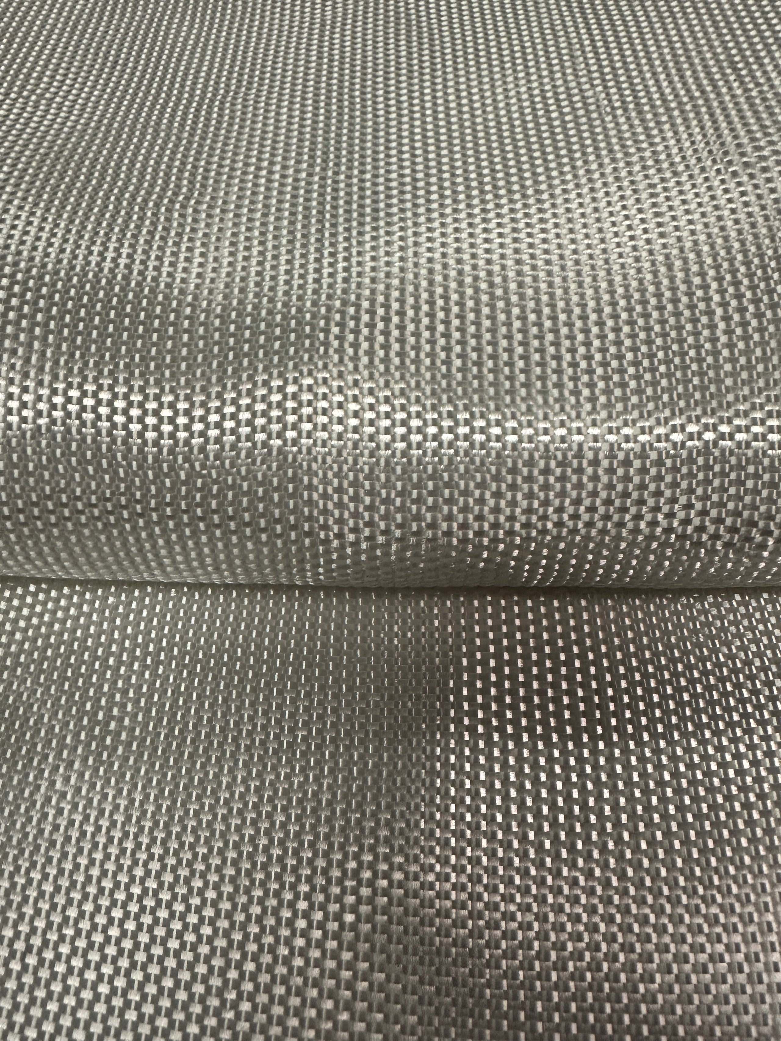 Geweven polyester geotextiel 120/120 kN/m, rol 3x45,5 m (136,5 m²)